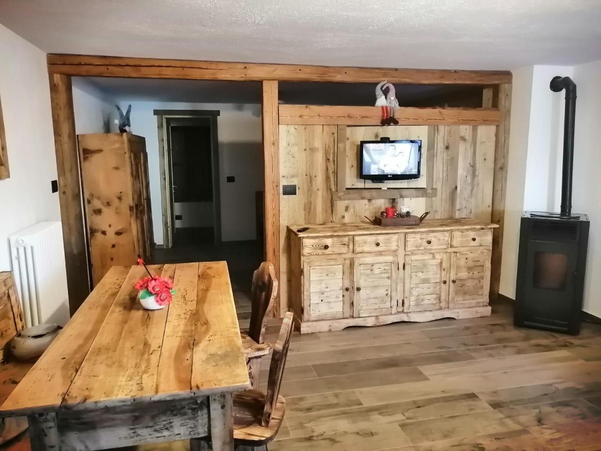 Maison Perriail Vda Gressan N 0029 Екстер'єр фото