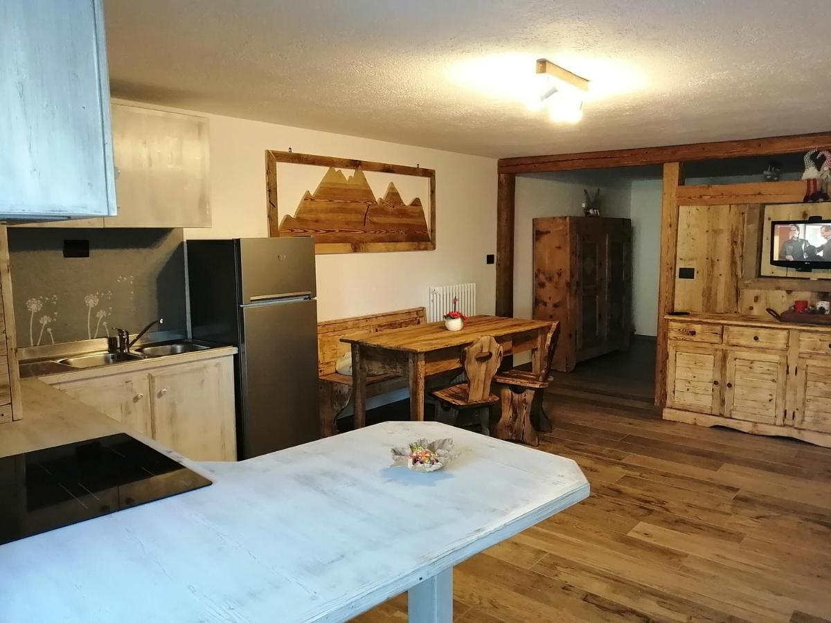 Maison Perriail Vda Gressan N 0029 Екстер'єр фото